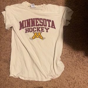 University of Minnesota Hockey shirt